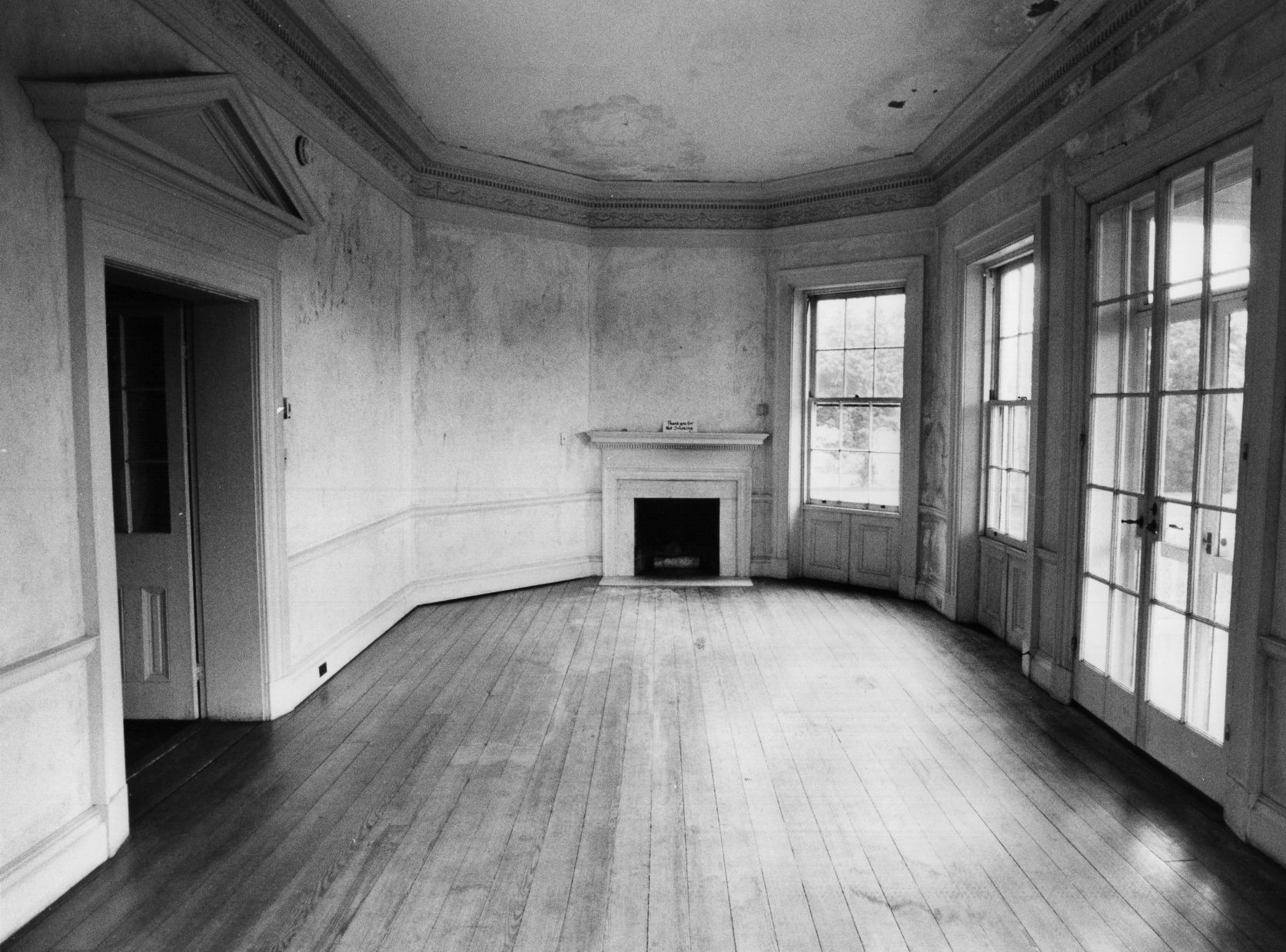 1986-06-south room.jpg
